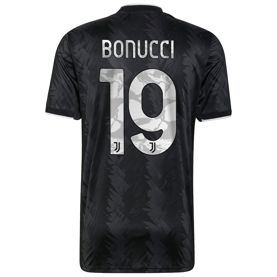 Juventus Away Shirt 2022-23 with Bonucci 19 printing