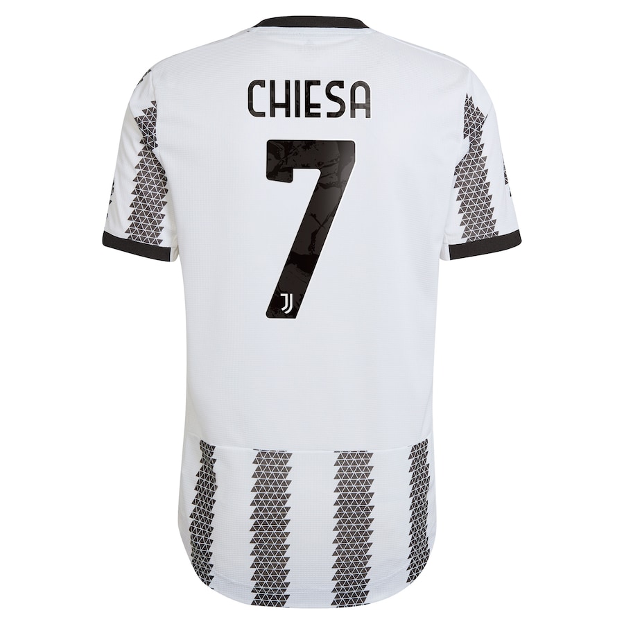 Juventus Home Authentic Shirt 2022-23 with Chiesa 7 printing